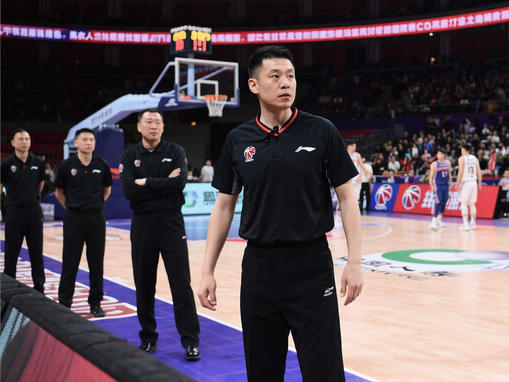 CBA裁判员培训升级,管理规范化再迈新步 CBA裁判员培训升级,管理规范化再迈新步